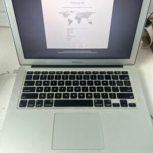 Apple MacBook Air